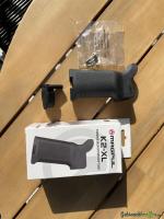 Magpul MOE-K2 XL Griff (schwarz, neu)