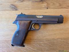 SIG-Sauer 210-6 9x19mm Parabellum/Luger/NATO