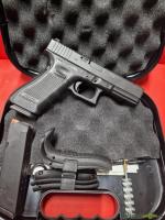 Glock 17 gén. 4 9x19mm Parabellum/Luger/NATO