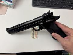 SIG-Sauer P210 9x19mm Parabellum/Luger/NATO