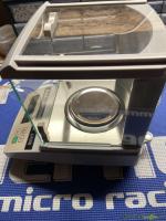 G&G JJ100B Präzisionswaage inkl. Robo-Trickler