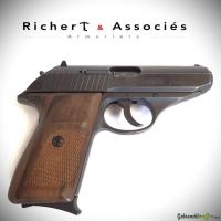 SIG-Sauer Model P230 cal. 9mmPolice (1979)