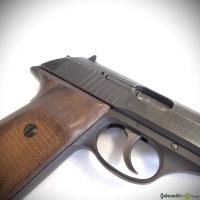 SIG-Sauer Model P230 cal. 9mmPolice (1979)