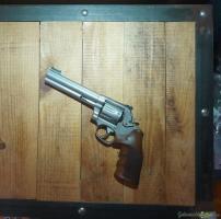 Smith & Wesson 686 Plus .357 Magnum / 9x31mmR /.353 Casull