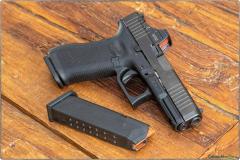 Glock 45 MOS Gen. 5 mit Holosun SCS-MOS-GR