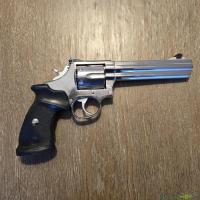 Smith & Wesson 686-3 .357 Magnum / 9x31mmR /.353 Casull