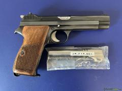 SIG-Sauer P 210 - 1 7.65x22mm Parabellum / 7.65x22mm Luger /.30 Luger
