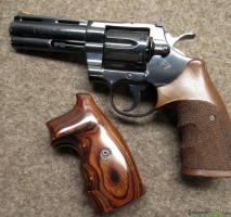 revolver COLT mod. Python 4