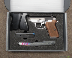 pistola SPHINX mod. AT cal. .380acp