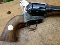 Uberti Cattleman .45 Colt