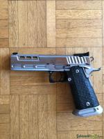 STI International 2011 DVC .40 Smith & Wesson