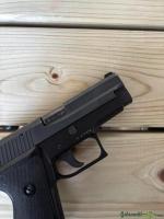 SIG-Sauer P225 9x19mm Parabellum/Luger/NATO