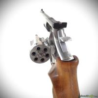 Smith & Wesson Model 617 K-22 Masterpiece cal..22LR (1991)