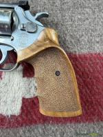 Karl-Nill-Griffschalen für S&W-Revolver mit K/L-Rahmen