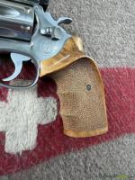 Karl-Nill-Griffschalen für S&W-Revolver mit K/L-Rahmen