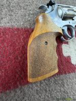 Karl-Nill-Griffschalen für S&W-Revolver mit K/L-Rahmen