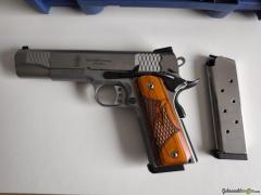 Pistole Smith and Wesson 1911 E-Series 45 ACP