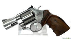 Smith & Wesson, 629-2, .44 Mag.
