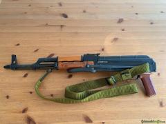 Kalashnikov AKMS