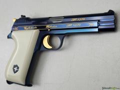 SIG P210-1 700-jähriges Jubiläum