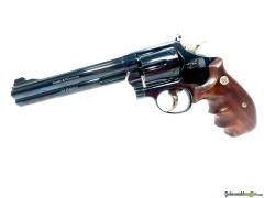 Smith & Wesson 29-5 Magna Classic,