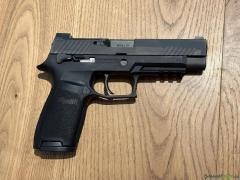 SIG-Sauer P320 M17 Full Size 9mm Para 9x19mm Parabellum/Luger/NATO