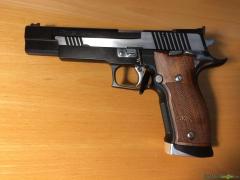 SIG Sauer X SIX; Black & White, 9 Para