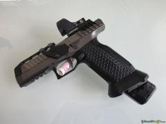 Laugo Arms Alien Creator  9x19mm mit Trijicon SRO Neu!
