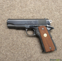 pistola COLT mod. Combat Commander cal. 9mm Para