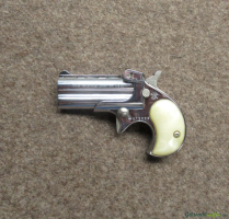 pistola Derringer DAVIS mod. D-22 cal. .22lr
