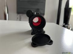 Aimpoint Comp M4 Rotpunktvisier mit Montage