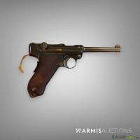 Pistolet semi-automatique d'ordonnance DWM 1900
