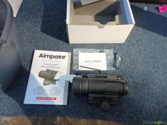 Aimpoint CompM4 Rotpunktvisier mit QRP2-Montage