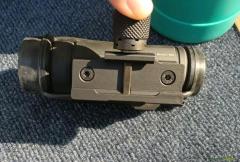 Aimpoint CompM4 Rotpunktvisier mit QRP2-Montage