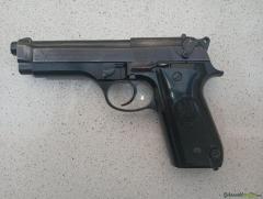 Beretta 92S 9x19mm Parabellum/Luger/NATO