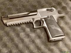 Magnum Research Desert Eagle .50 Action Express