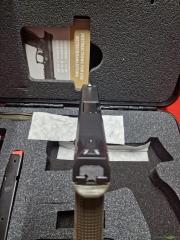Steyr Mannlicher M A2 MF griffstück oliv, Trapez visieren 9x19mm Parabellum/Luger/NATO