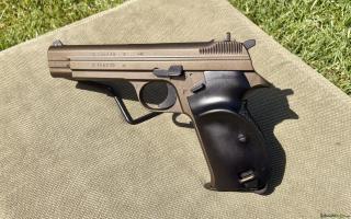 SIG-Sauer P210-2 9x19mm Parabellum/Luger/NATO
