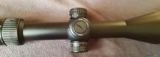 Vortex Diamondback 6-24x50 FFP mit EBR-2C-MRAD Absehen in der ersten Bildebene.