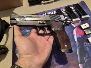 SIG-Sauer P226 X-Five Mastershop black&chrome 9x19mm Parabellum/Luger/NATO