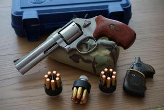 Smith & Wesson 686 PLUS 3-5-7 5
