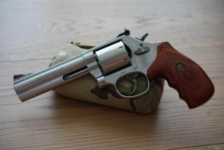Smith & Wesson 686 PLUS 3-5-7 5