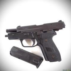 SIG-Sauer Model P228 cal. 9mmP