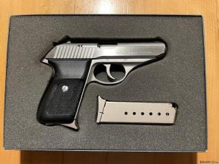 SIG-Sauer P230 SL 9x18mm Police / 9mm Ultra
