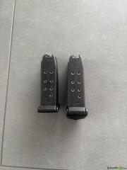 Zwei Originale Glock 26 Magazine