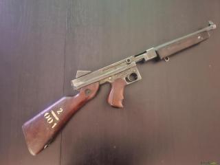 M1A1 Thompson Auto-Ordnance