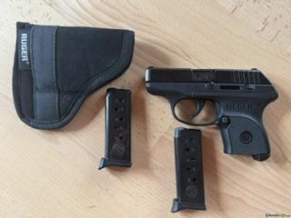 RUGER LCP .380 ACP inkl. 2. Magazin und Orginal Verpackung mit Holster
