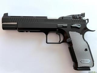 KMR W-02 Cuda 9x19 Neuwertig!