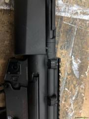 CYMA Platinum MP5 AEG (CM.041G) mit Flashlight-Handschutz, Top-Rail & Magazine