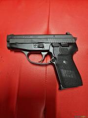SIG-Sauer P239 9x19mm Parabellum/Luger/NATO